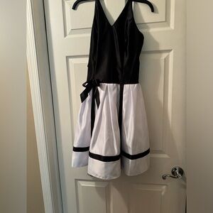 Jessica McClintock size 16, black and white girls halter dress